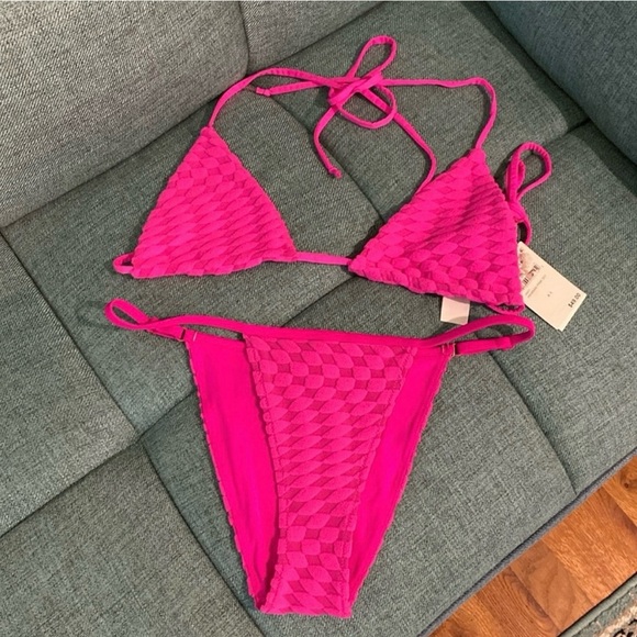 NWT Good American Top and Bottom in Hawaiian Pink Size Small - Picture 1 of 6